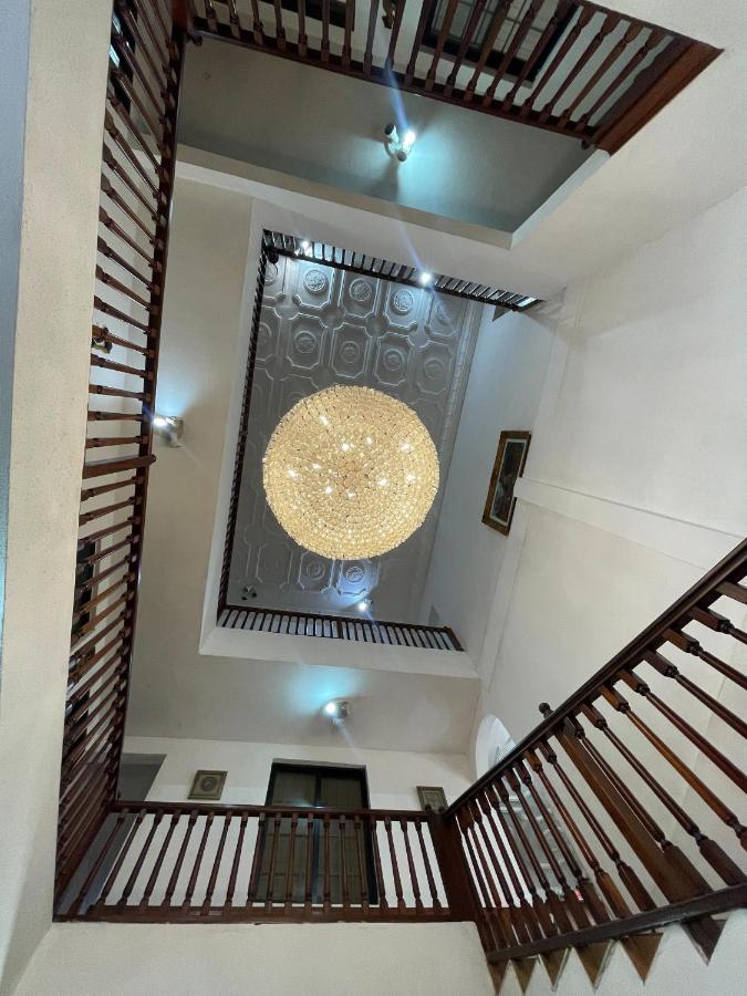 Hill View Hotel Mccarthy Hills Botianaw Exteriér fotografie